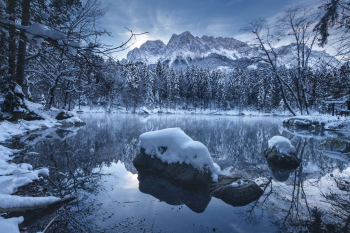 badersee-zugspitze-garmisch-partenkirchen-1701101139