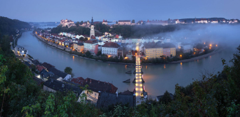 burghausen-burg-panorama-1809210627