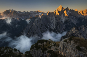 dolomiten-wandern-berge-sonnenaufgang-2209230609