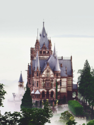 drachenburg-siebengebirge-schloss-1606060505