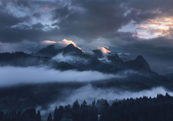 garmisch-partenkirchen-berge-alpen-gipfel-1806272055