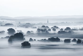 landschaft-mit-kirche-1509260654