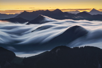 nebelwelle-alpen-inversion-berge-gipfel-2209120501