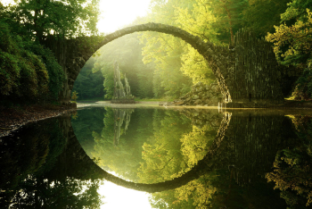 rakotzbruecke-runde-bruecke-deutschland-1409290752