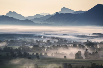 rupertiwinkel-landschaft-dorf-aussicht-2206040458