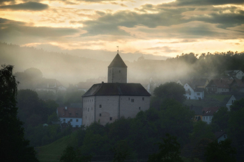 trausnitz-im-tal-oberpfalz-burg-2108281849